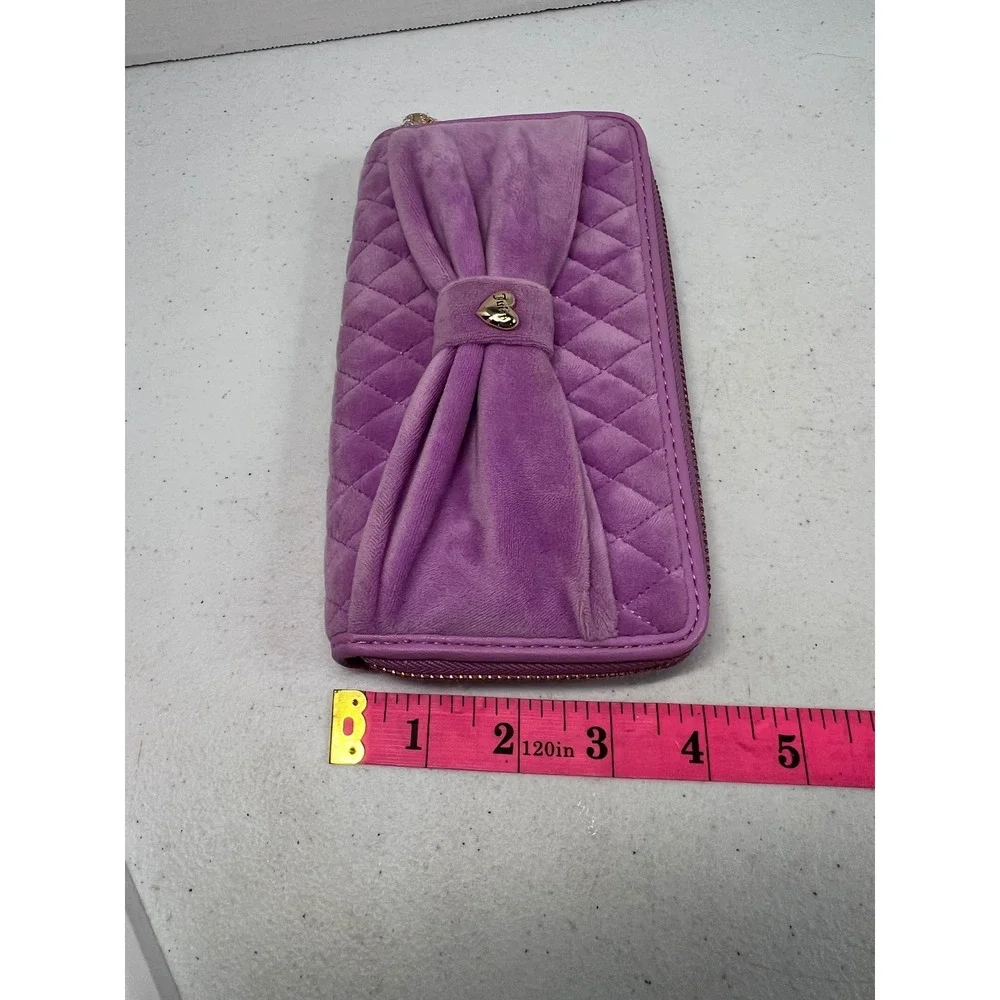 Juicy Couture Purple Quilted Velour Bow Zip Around Wallet Gold Heart Charm 8x4in
